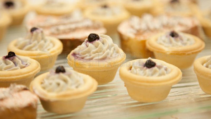 食品OEM代工：成本构成解析与计算方法**